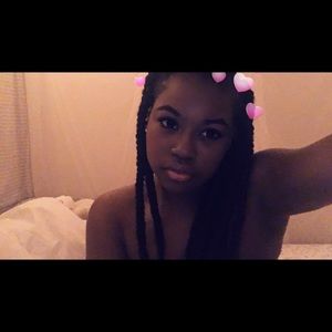 Meet your Posher, Nyquera